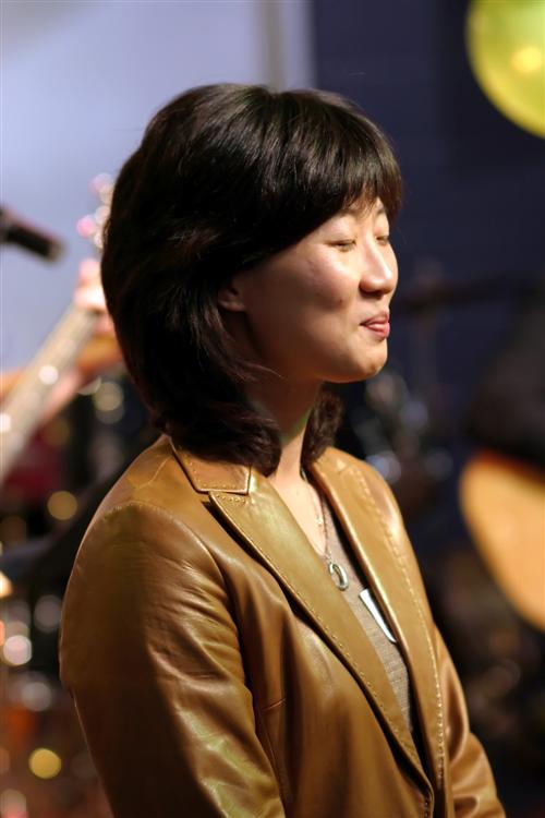 IMG_0921 (Custom).jpg